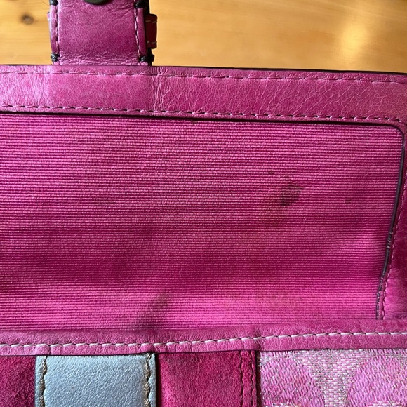 3 Coach wristlets for sale as bundle - Picture 13 of 13